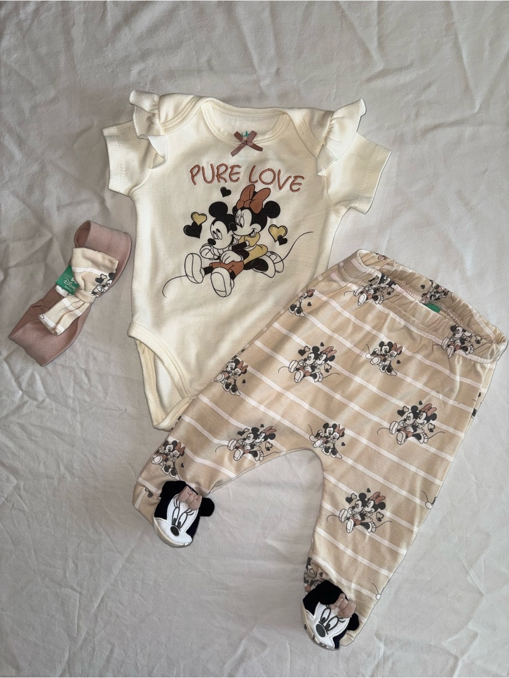 Disney Baby Minnie Mouse Matching set | bodysuit, pants, & bow 3-6M